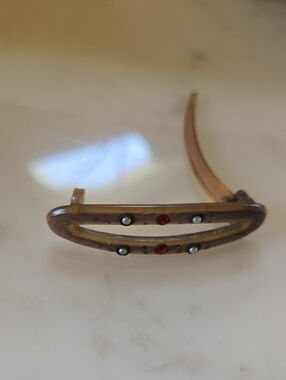 Vintage Tortoiseshell-Style Hair Clip with Red and Clear Gems